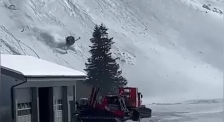 Video: cabinovia precipita a Engelberg, un morto