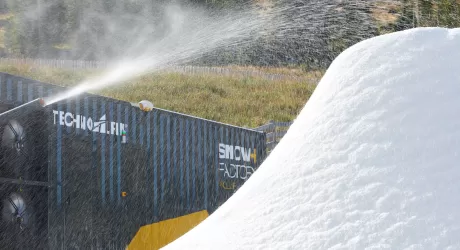 Technoalpin presenta la nuova Snowfactory: neve anche sopra lo zero