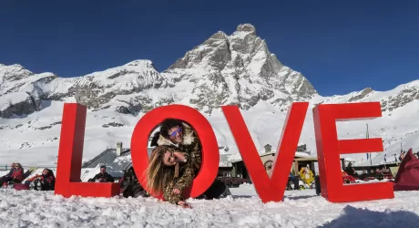 CERVINIA - Il bello dello sci inizia adesso 