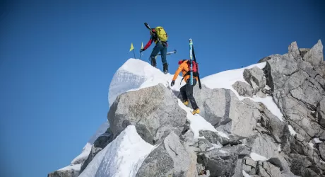 PONTEDILEGNO - Al via l'Adamello Ski Raid 2023, 260 i partecipanti