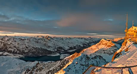 CORVATSCH - Da oggi si scia su 1500 metri di dislivello