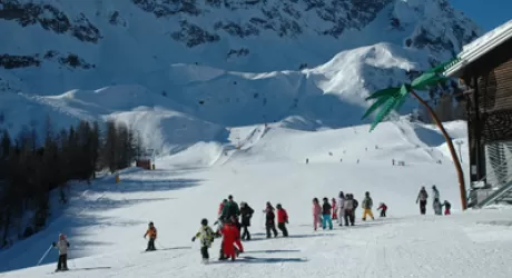 AIROLO - Feste natalizie con rail contest e Babbo Natale