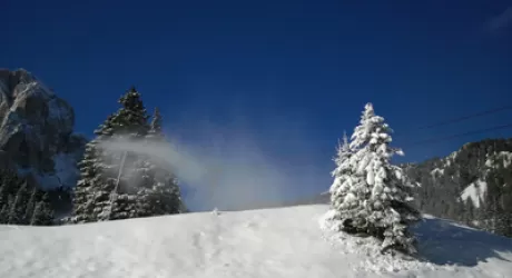 DOLOMITI SUPERSKI - Soddisfacenti i risultati delle Feste, ma si chiedono piu' bacini per l'innevamento programmato
