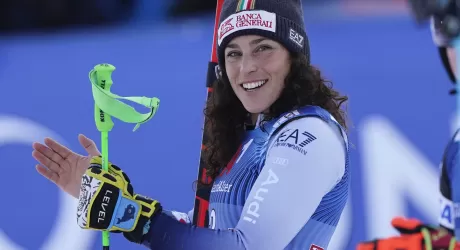 KRANJSKA GORA -  Prima manche: Vlhova 2 centesimi meglio di Brignone, Bassino ottava