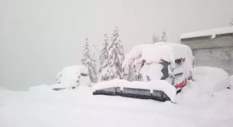 AIROLO - Un metro di neve fresca caduto da ieri e oggi
