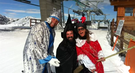 VIA LATTEA - Il 12 febbraio in maschera sugli sci