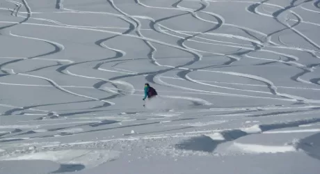 LIVIGNO - Carosello 3000, aperti tutti i collegamenti e lo snowpark