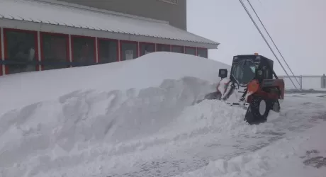 SCI - Big snow a Cervinia, si scia anche sul versante italiano