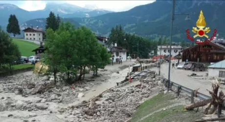 CORTINA - BOMBA D'ACQUA E FRANA, MUORE UNA DONNA, VIDEO