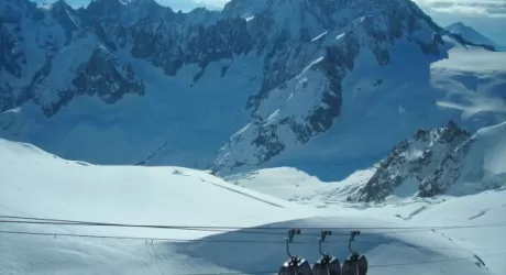 MONTE BIANCO - Funivia riparata, tutti salvi gli occupanti