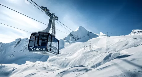 SCI ESTIVO - In Austria si continua a sciare, dal 19 maggio riparte la stagione turistica