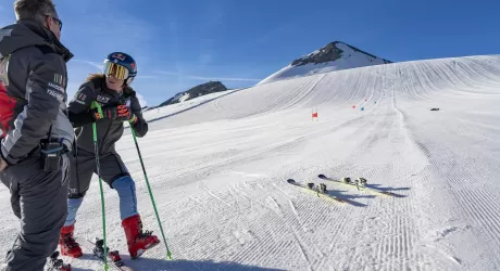 STELVIO - Sofia Goggia si allena sul ghiacciaio, fotogallery