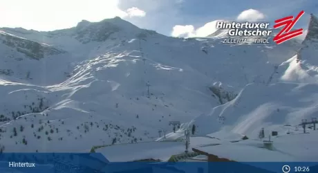 Tanta neve in Svizzera e Austria, Italia ancora a secco