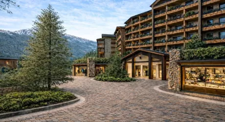 Ponte di Legno: entro il 2030 arriverà il primo hotel 5 stelle da 100 milioni 