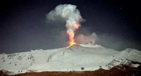 ETNA - Linguaglossa, l'ultima eruzione chiude la stagione dello sci 