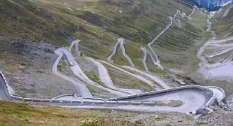 PASSO DELLO STELVIO - Giovedì chiude la ss 38