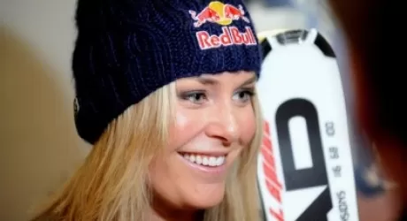 LINDSEY VONN - Stagione a rischio, lesione al legamento già operato