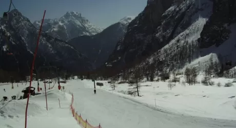 MARMOLADA - Valanga travolge seggiovia Capanna Bill-Passo Padon e ski-lift 