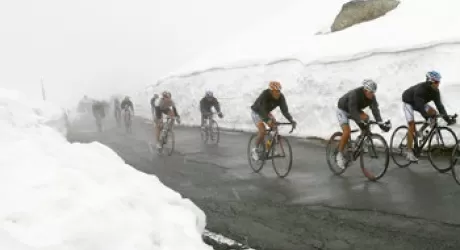 PONTEDILEGNO – Prevista neve su Gavia e Stelvio, salta ancora il Giro d’Italia?