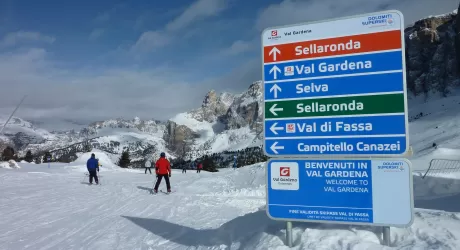 DOLOMITI SUPERSKI - Si scia su piu' di 700 km di piste 