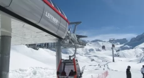 ADAMELLOSKI - Al Presena si scia fino al 1 maggio