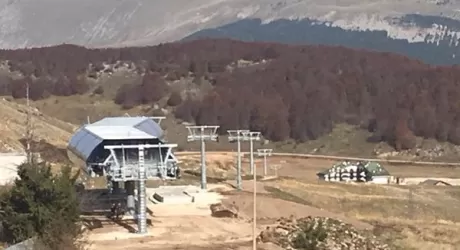 ROCCARASO - Continuano i lavori per le nuove cabinovie