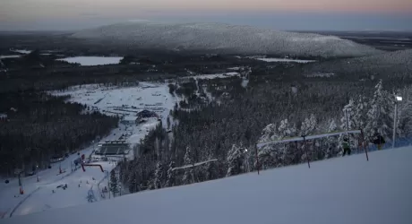 LEVI - Controllo neve ok, via libera ai primi slalom