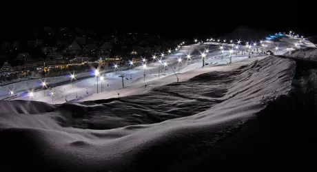 PRATO NEVOSO - il 31 gennaio party notturno: skipass gratis, Zelig, Two Fingerz e dj set 