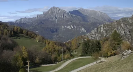 PIANI D'ERNA - La rimozione degli skilift vale a Lecco la bandiera verde
