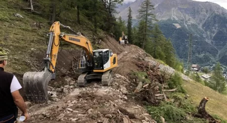 COURMAYEUR - Lavori Plan Checrouit, ottimismo per i collegamenti sciistici 