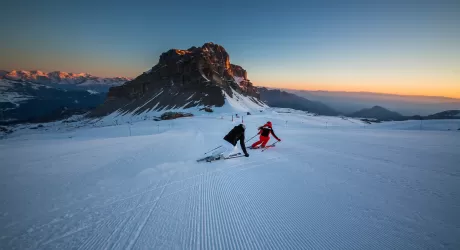 Trentino Ski Sunrise, sci e ciaspole alla luce dell'alba, il calendario