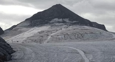 Stelvio, su una delle poche piste aperte in Europa allenamenti di recupero per due azzurre