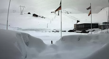 PASSO DELLO STELVIO - Il 6 giugno inizia lo sci estivo 2024