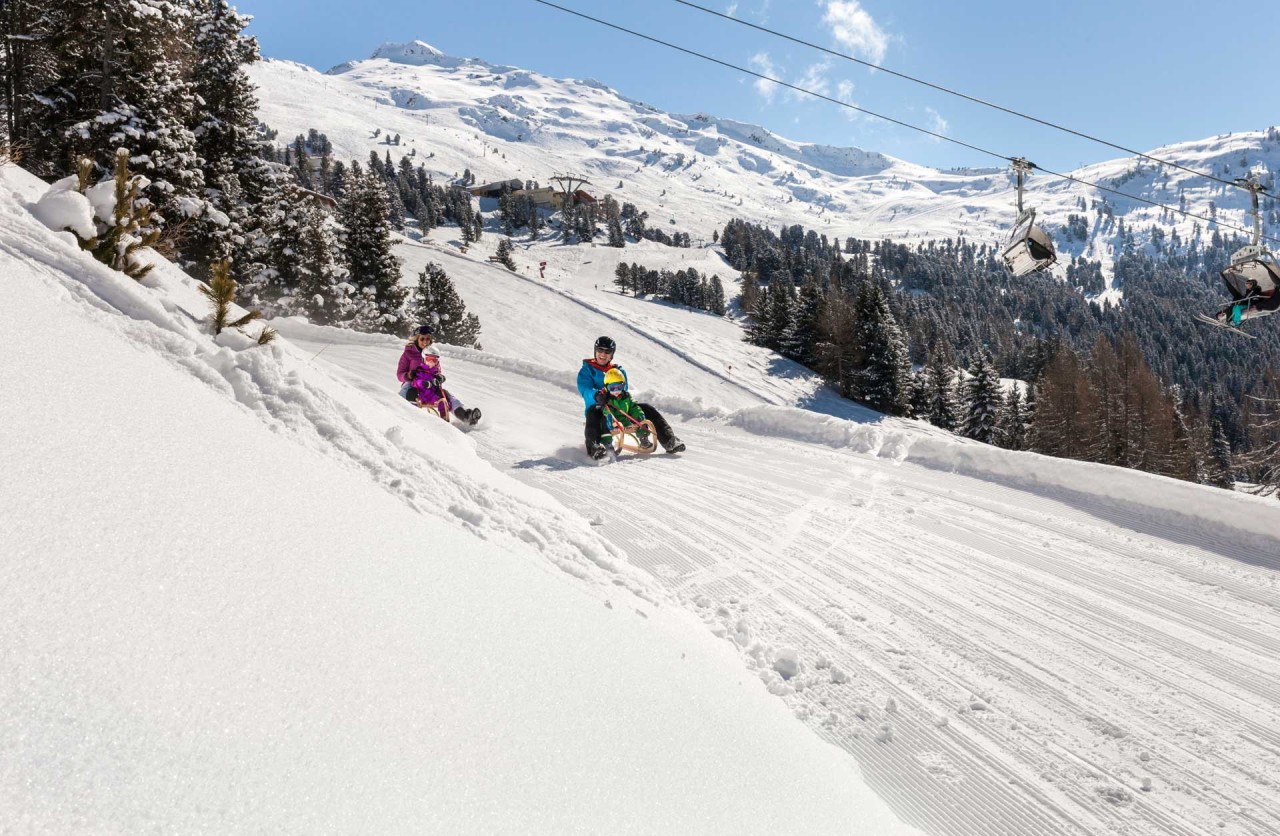 Pista da slittino di sei chilometri a Hochzeiger Pista da slittino di sei chilometri a Hochzeiger