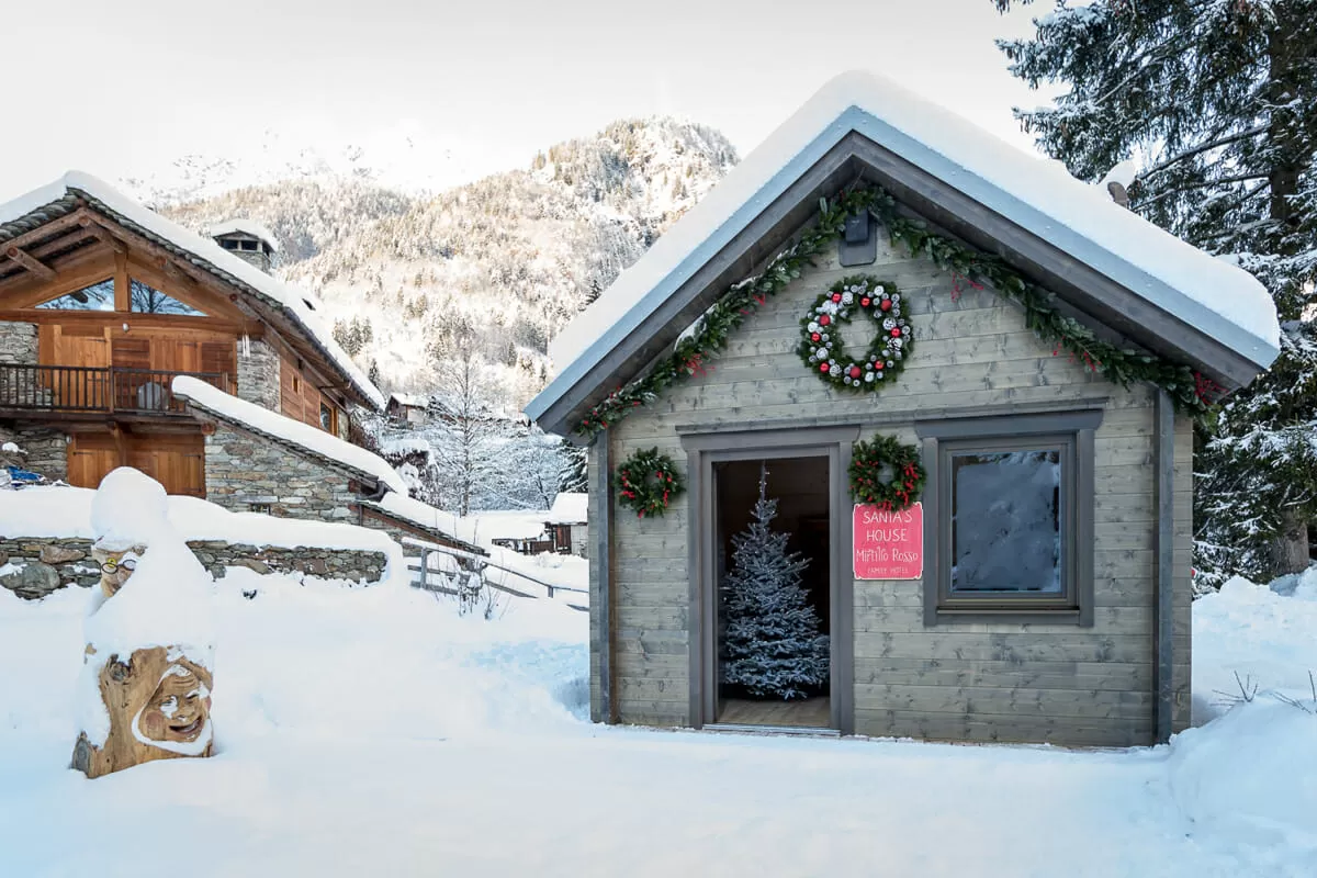Mirtillo Rosso Family Hotel Alagna Mirtillo Rosso Family Hotel Alagna