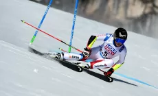 Lara Gut: grave infortunio al ginocchio in allenamento