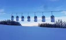 MONTE CATRIA - Stagione sciistica al via con la nuova cabinovia 