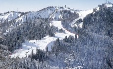 FRIULI - Si scia fino al 3 aprile, a Sella Nevea fino al 25