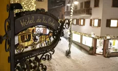 Cortina, lo storico Hotel de la Poste riapre il 4 dicembre e lancia un nuovo gin "Sapori di Cortina"