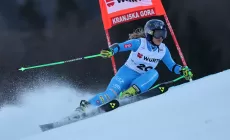 Rast vince il gigante di Kranjska Gora, Della Mea ottava, Goggia super recupero
