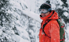 Addio a Jake Burton Carpenter, pioniere dello snowboard