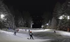 PONTEDILEGNO - Sciata notturna low cost il 15 febbraio: 38 euro skipass, viaggio e assicurazione