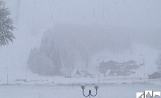 CERRETO LAGHI - Ancora neve, chiusura posticipata