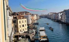 MILANO CORTINA 2026 - Le frecce tricolori su Venezia, girano lo spot per i Giochi invernali