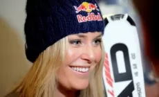 LINDSEY VONN - Stagione a rischio, lesione al legamento già operato