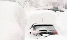 MADESIMO - Emergenza neve: 4 metri in paese si spala coi Vigili del Fuoco
