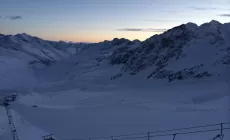 VAL SENALES - Gigantisti in pista in attesa di Soelden