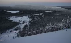 LEVI - Controllo neve ok, via libera ai primi slalom