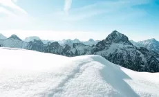 LES 2 ALPES - Niente sci autunnale, anche le gare di snowboard rimandate a novembre