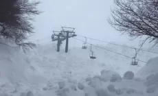 MONTE SIRINO - La seggiovia è ferma da tre anni